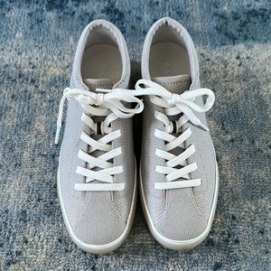 Rothy’s Lace up sneakers in light gray